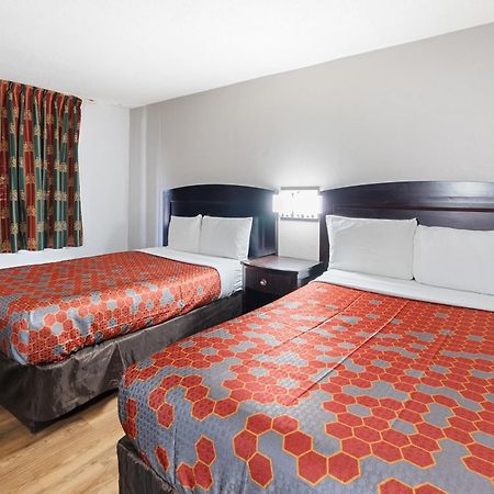 Red Carpet Inn Philadelphia Airport Lester Esterno foto